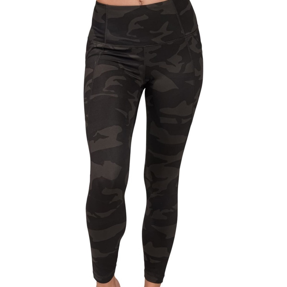 🖤90 Degree Camo Leggings🖤